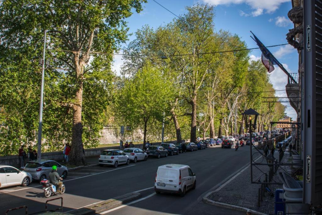 River 88 Rome Bagian luar foto